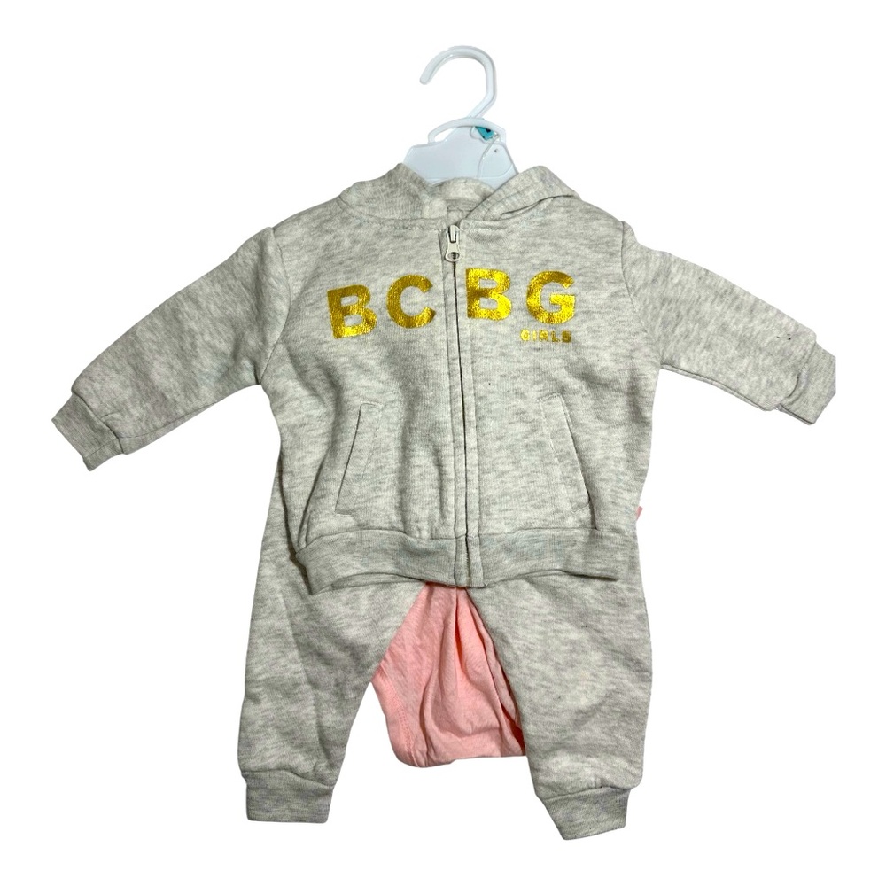 0429 NWT BCBG Baby Girls Gray 3-Piece Hoodie Set with Gold Accents